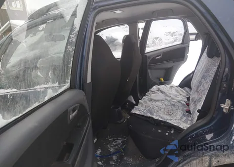 2010 Suzuki Sx4 Technology z USA, uszkodzony, nr VIN JS2YB5A32A6311047